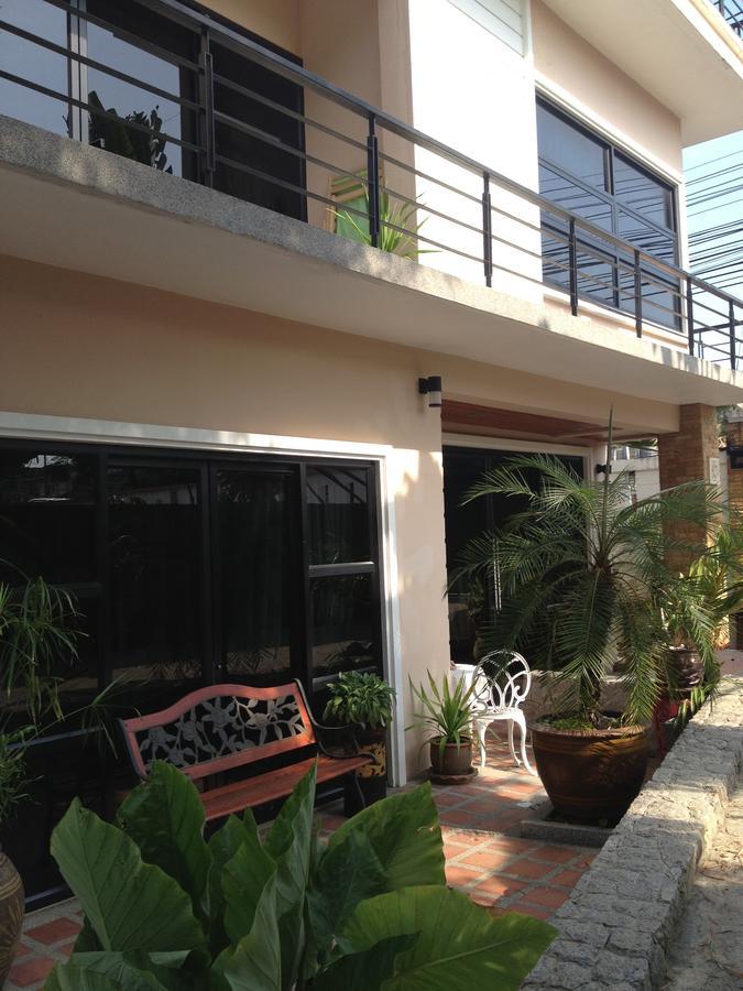 Ruankeaw Homestay Nai Harn Exteriör bild